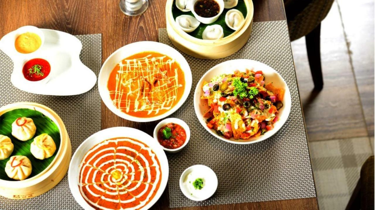 Hotel Le Lotus Grand Kakarmatha Экстерьер фото