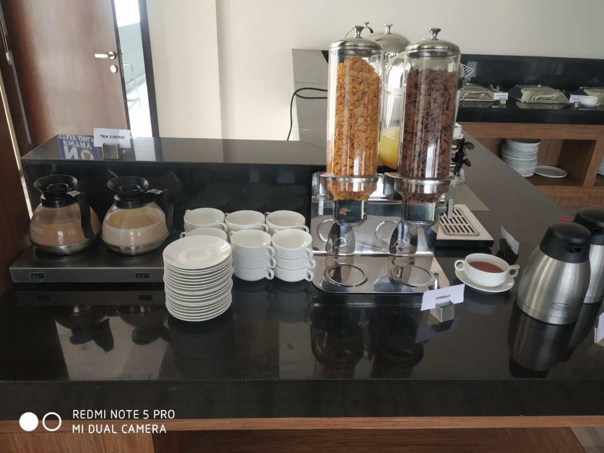 Hotel Le Lotus Grand Kakarmatha Экстерьер фото